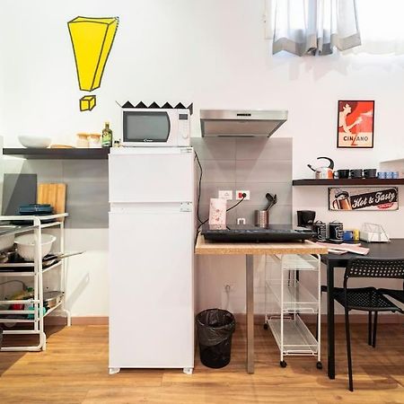 Central And Cozy Loft With Courtyard โบโลญญา ภายนอก รูปภาพ